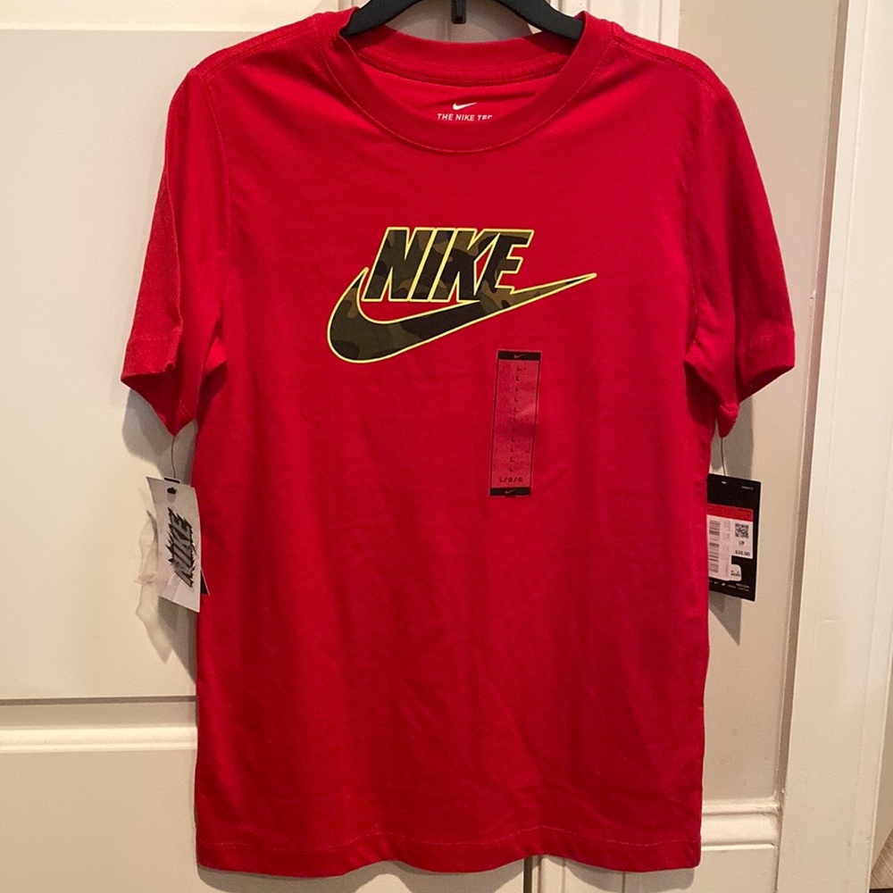 Nike Boys Tee